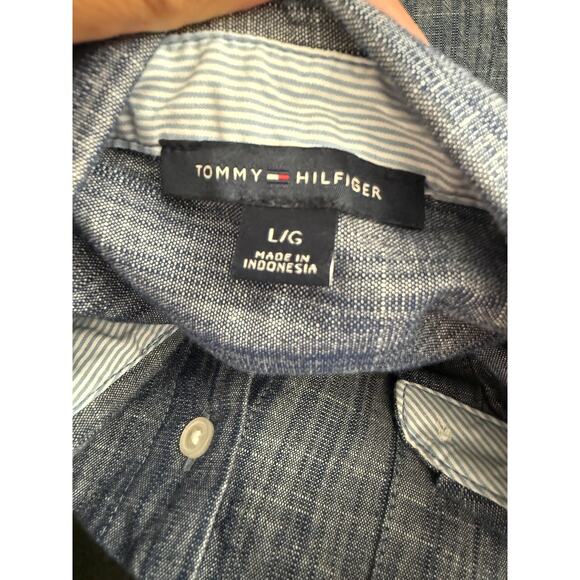 Tommy Hilfiger Women's Blue denim long sleeve top button-up collar - Picture 4 of 4